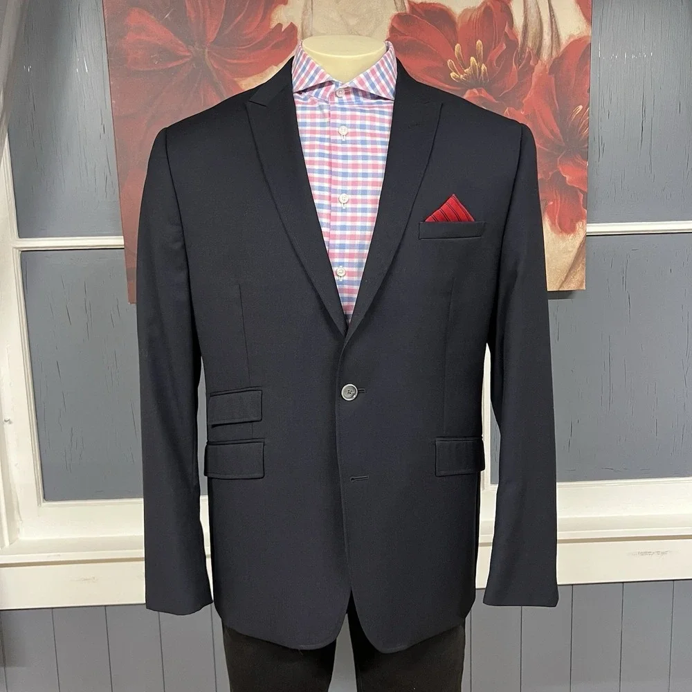 Egara Suit Jacket Blazer Mens 46R Slim Fit Wool Polyester Dark Navy Peak Lapel